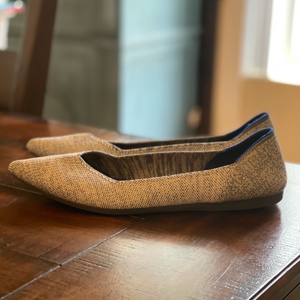 🎉HP🎉 ROTHY’S Taupe Heather Point, Retired 🦄, size 9 - Picture 2 of 9